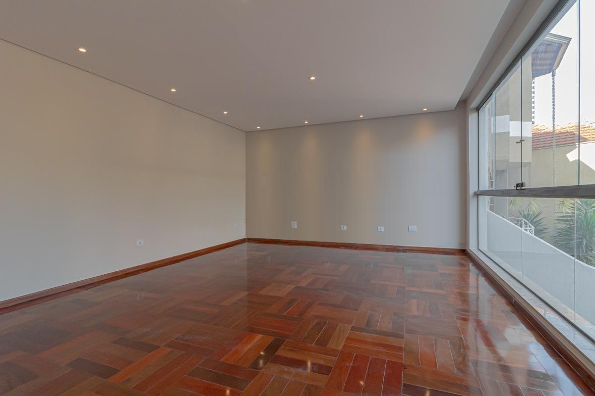 Casa à venda com 3 quartos, 261m² - Foto 5