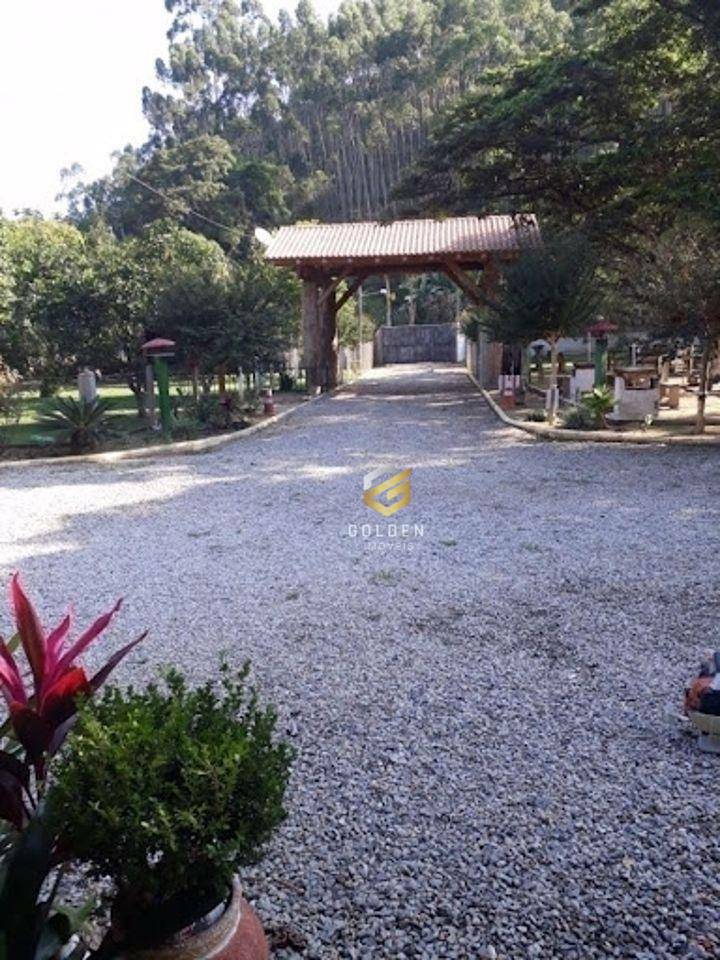 Sítio à venda com 5 quartos, 300m² - Foto 33