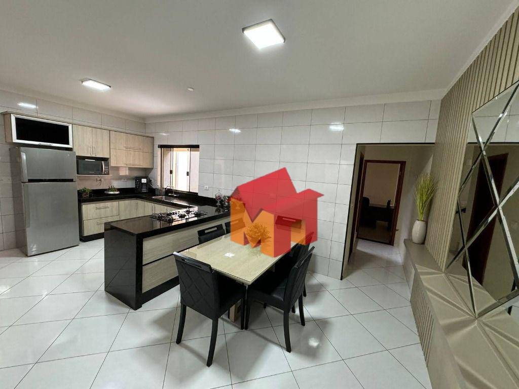 Sobrado à venda com 3 quartos, 234m² - Foto 4