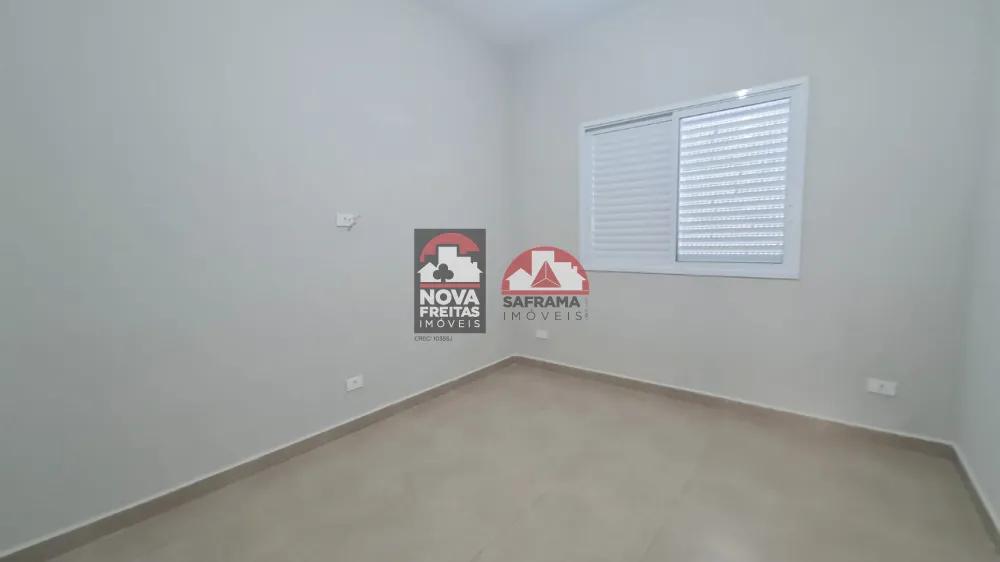 Casa à venda com 3 quartos, 180m² - Foto 7