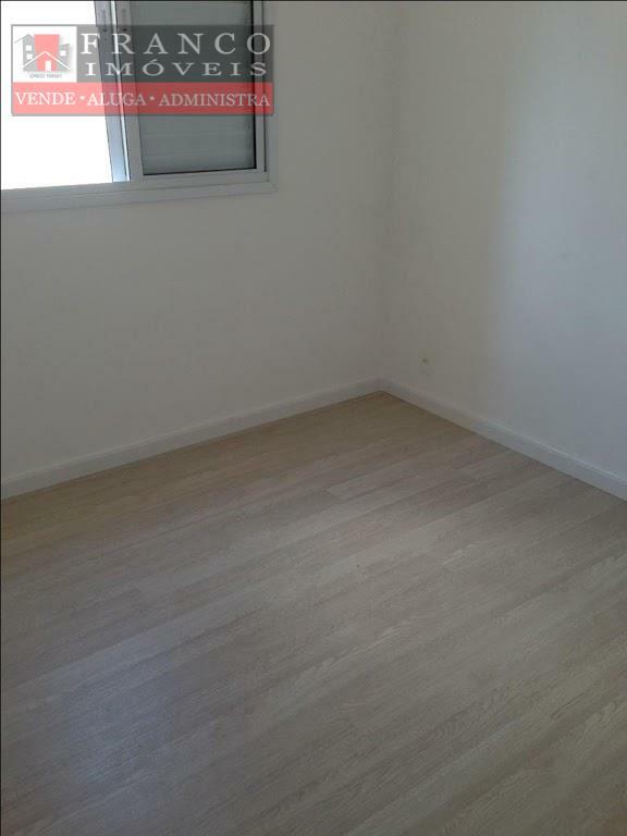 Apartamento à venda com 2 quartos, 52m² - Foto 15