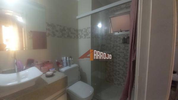 Apartamento à venda com 3 quartos, 70m² - Foto 9