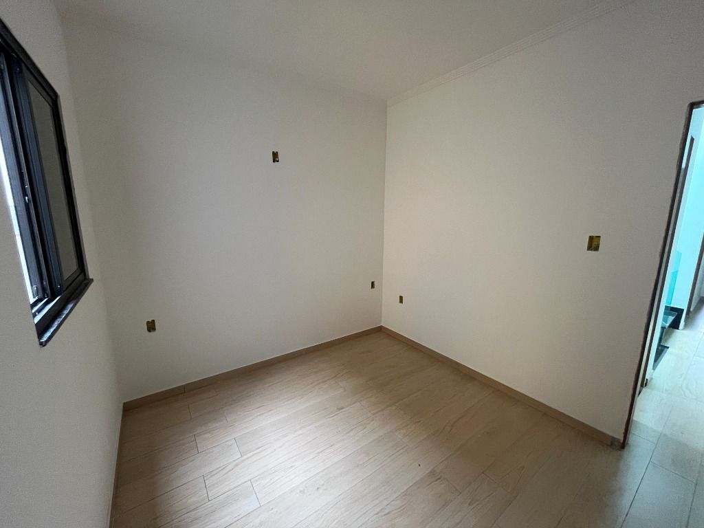 Sobrado à venda com 3 quartos, 70m² - Foto 13