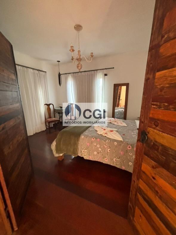 Prédio Inteiro à venda com 9 quartos, 2242m² - Foto 25