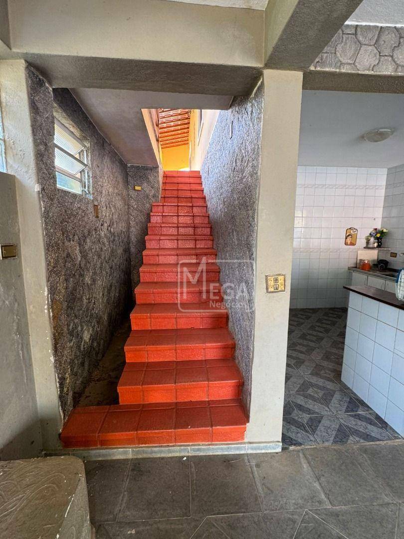 Chácara, 4 quartos, 1000 m² - Foto 9