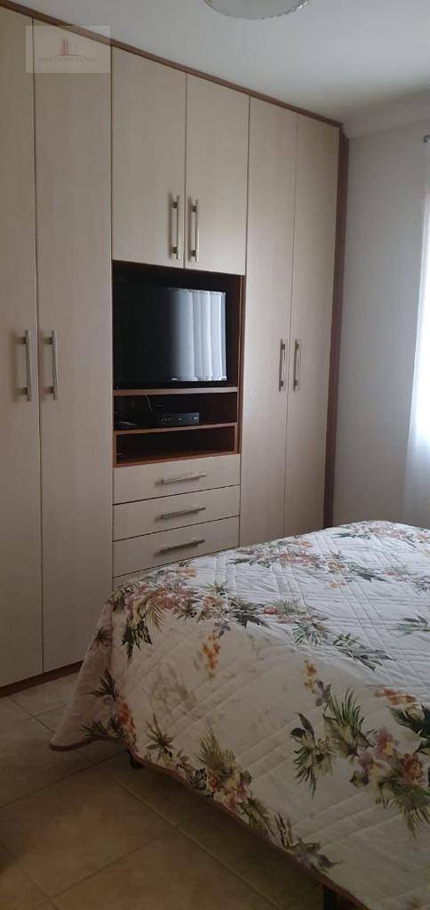 Apartamento à venda com 3 quartos, 84m² - Foto 19