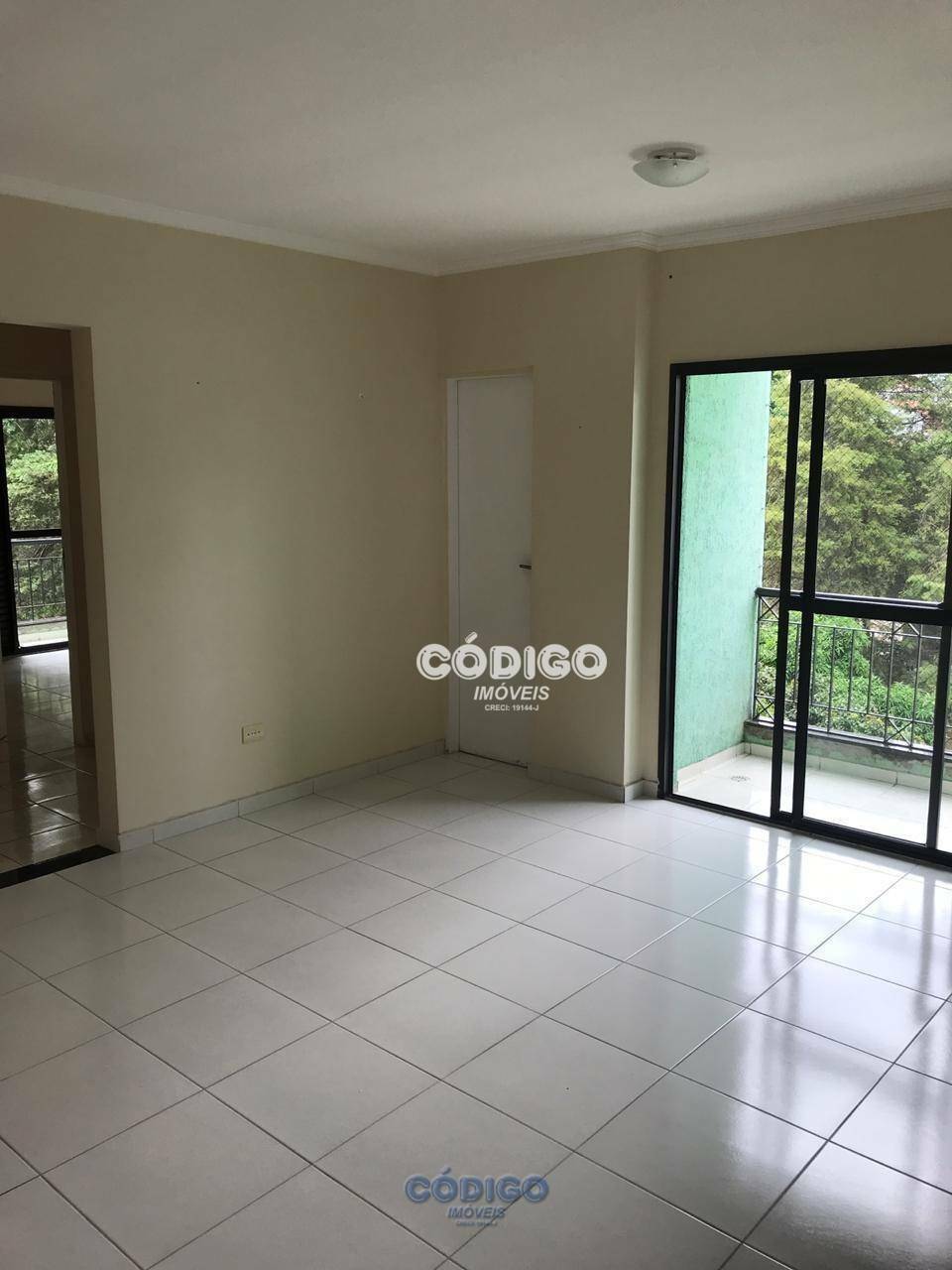 Apartamento à venda com 2 quartos, 72m² - Foto 10