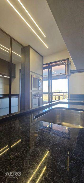 Apartamento à venda com 3 quartos, 134m² - Foto 11