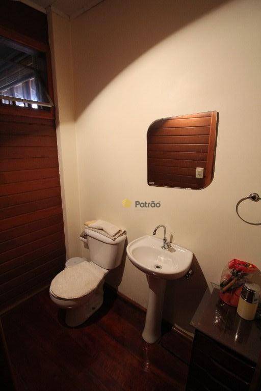 Casa de Condomínio à venda com 4 quartos, 490m² - Foto 63