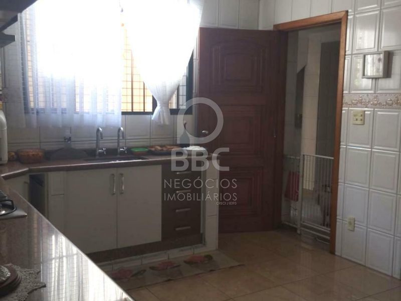 Sobrado à venda com 3 quartos, 206m² - Foto 12