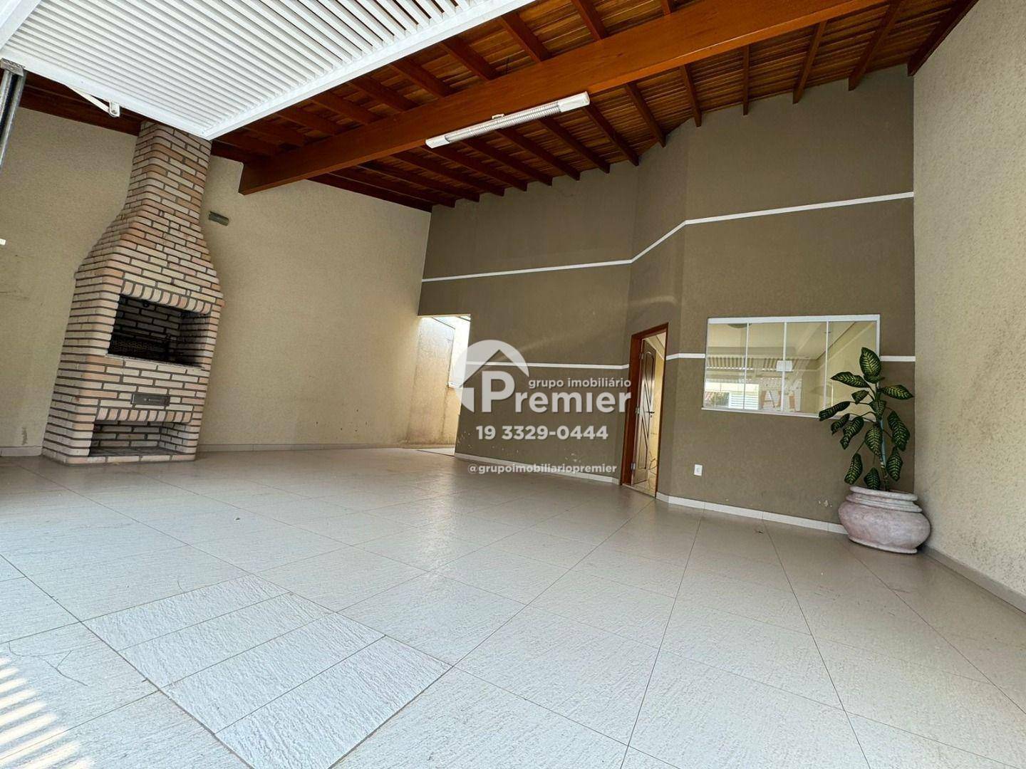 Casa à venda com 3 quartos, 118m² - Foto 1