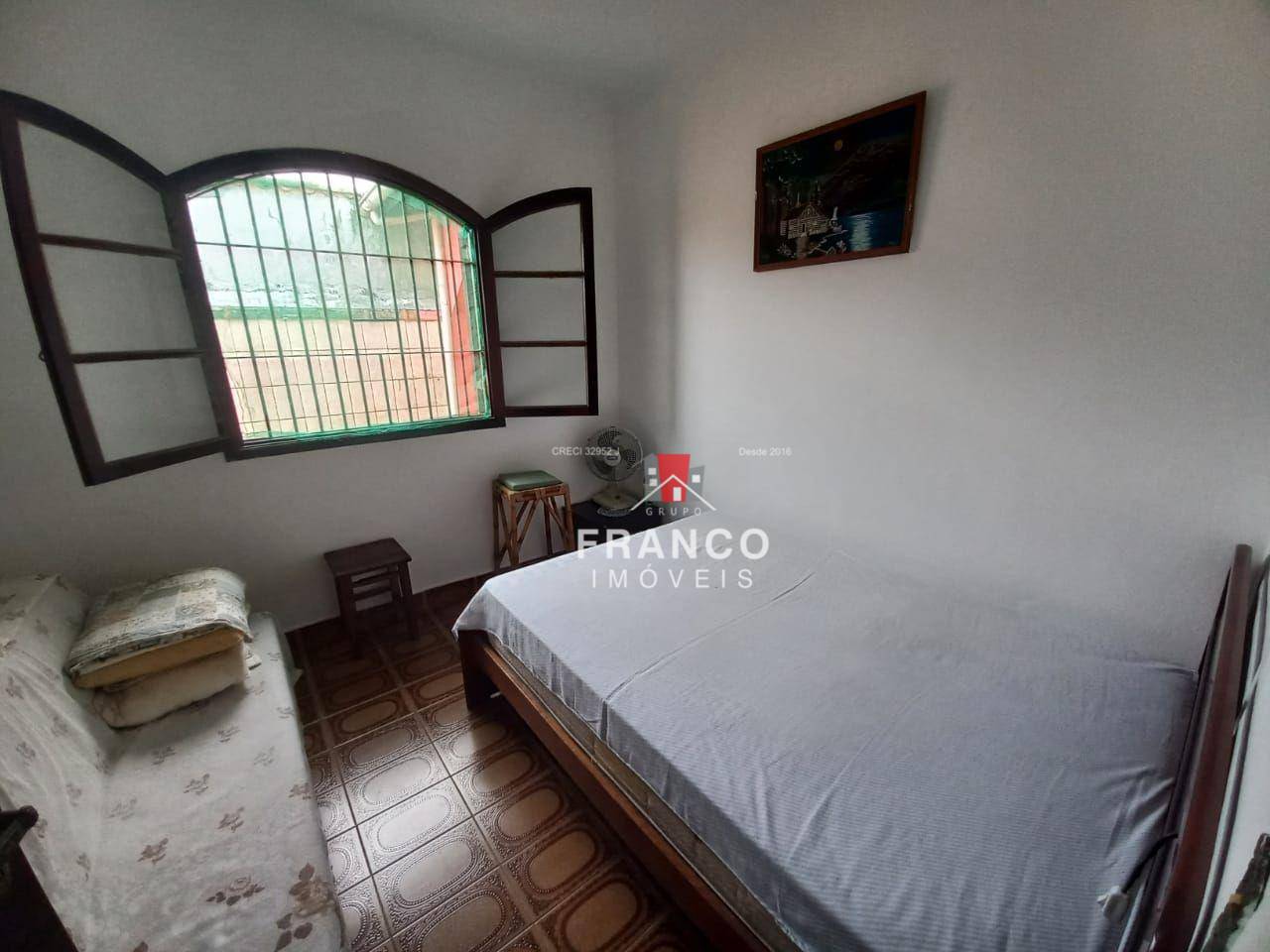 Casa à venda com 3 quartos, 150m² - Foto 9