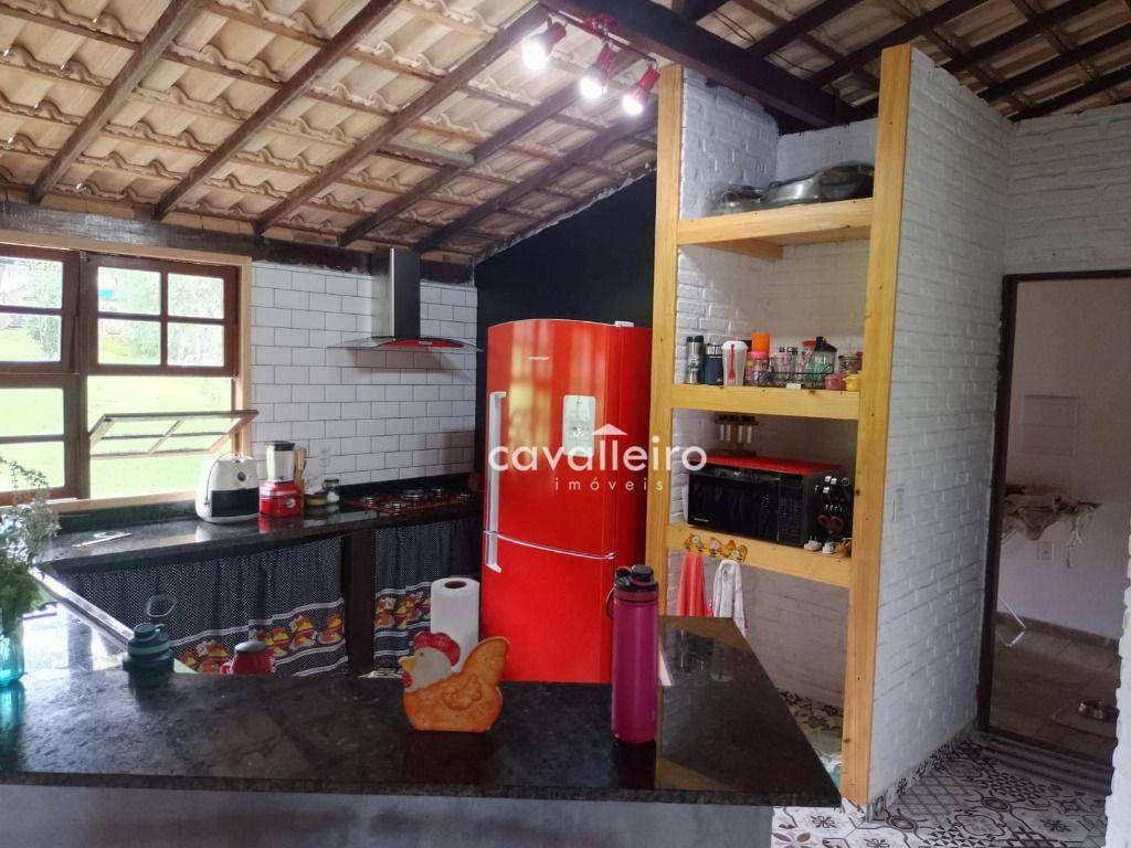 Chácara à venda com 4 quartos, 300m² - Foto 60