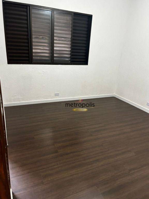 Casa à venda e aluguel com 3 quartos, 350m² - Foto 5