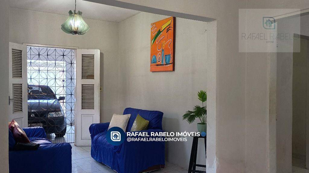 Casa, 3 quartos, 240 m² - Foto 1