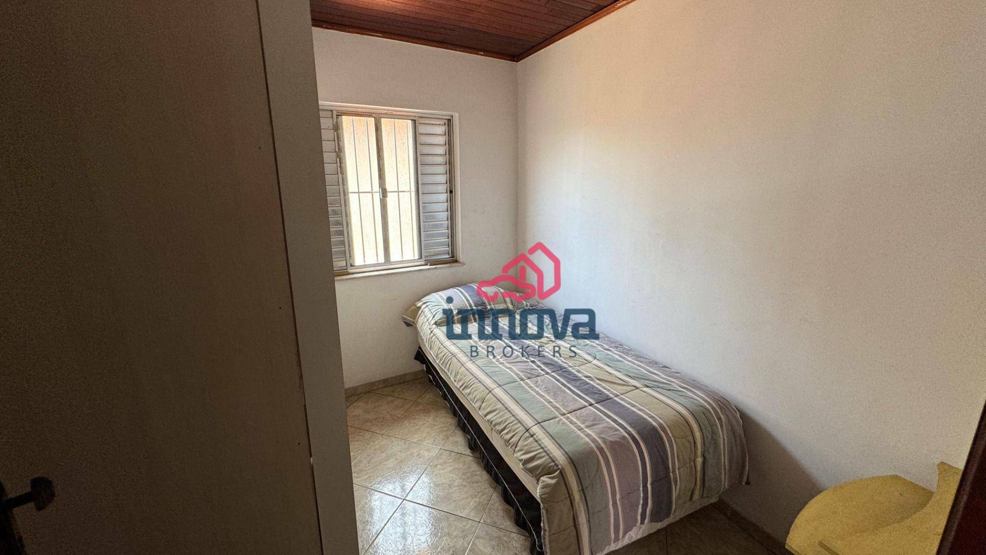 Casa à venda com 2 quartos, 250M2 - Foto 10