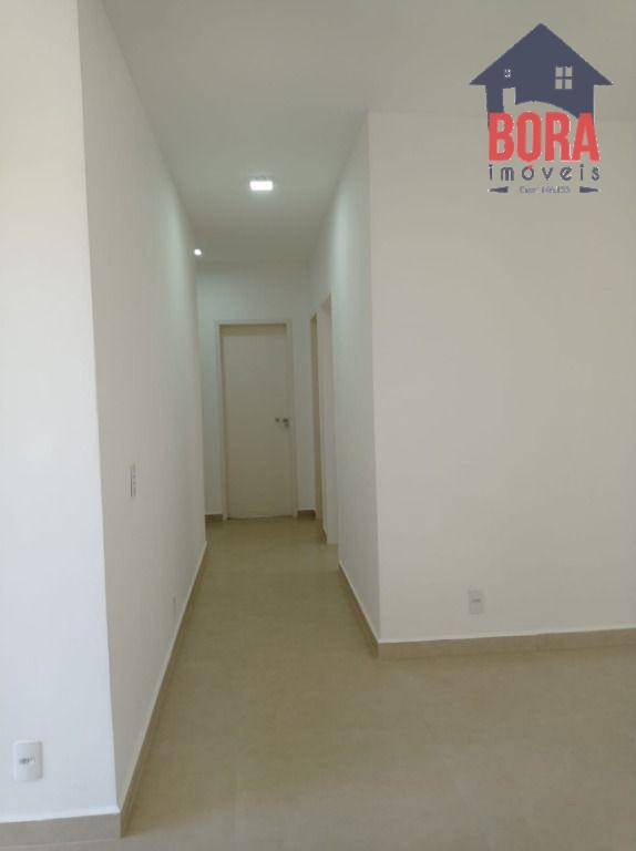 Apartamento à venda com 3 quartos, 85m² - Foto 2