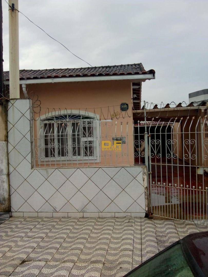 Casa à venda com 2 quartos, 140m² - Foto 1