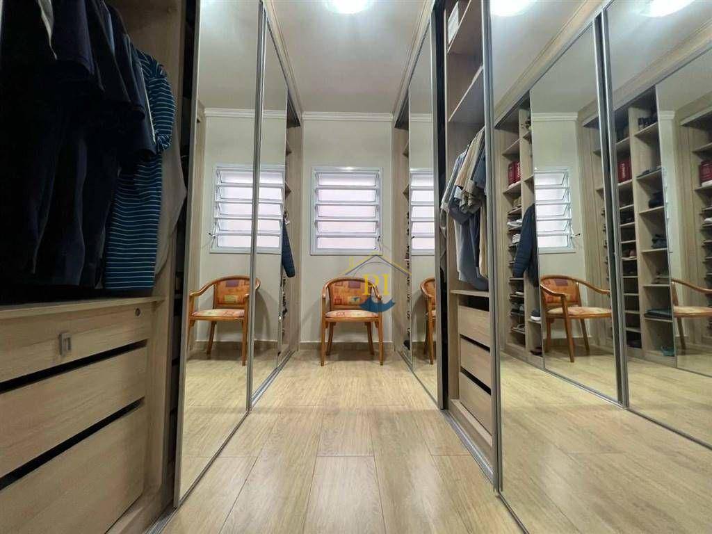 Casa à venda com 3 quartos, 200m² - Foto 42