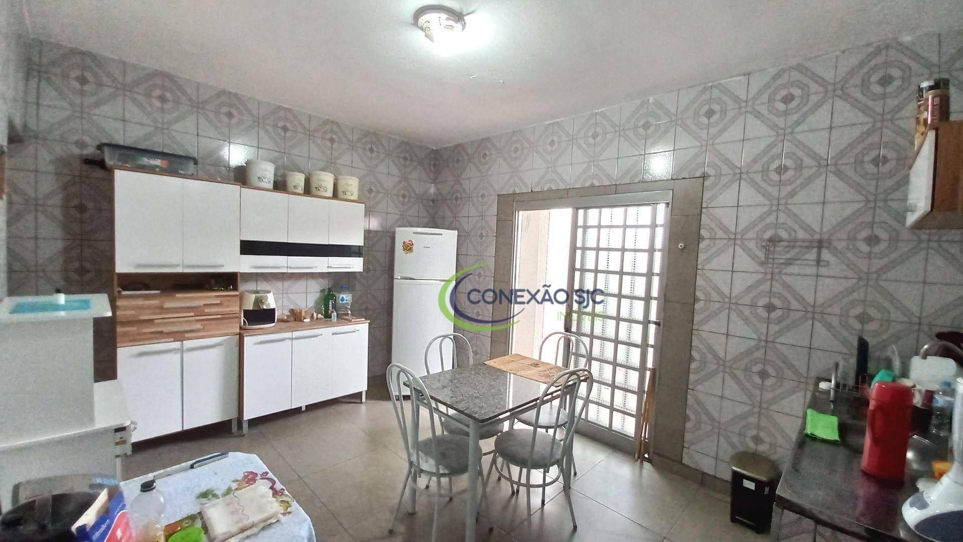 Casa à venda com 2 quartos, 127m² - Foto 11