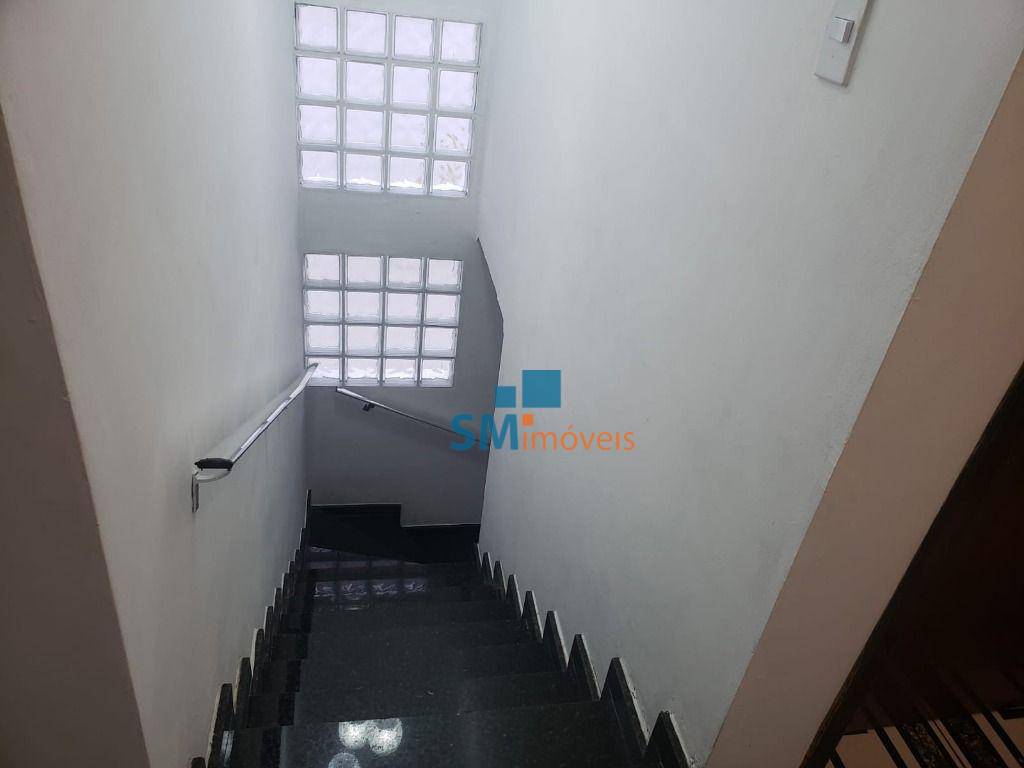 Sobrado à venda com 5 quartos, 220m² - Foto 11