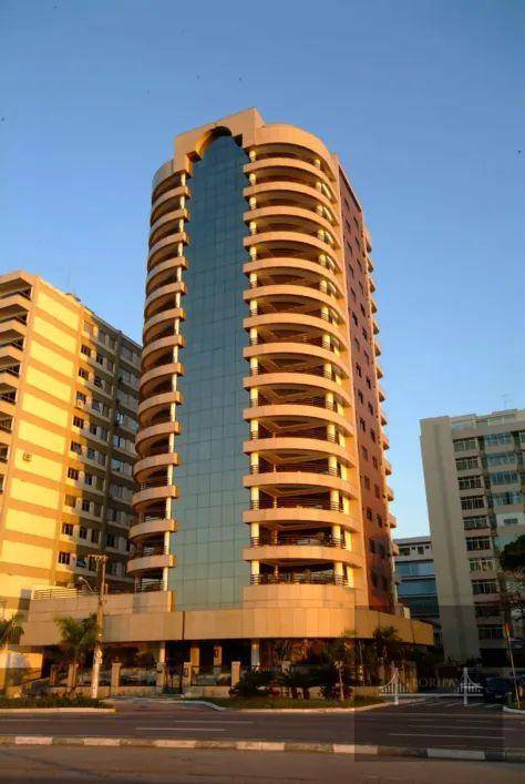 Apartamento, 3 quartos, 203 m² - Foto 3