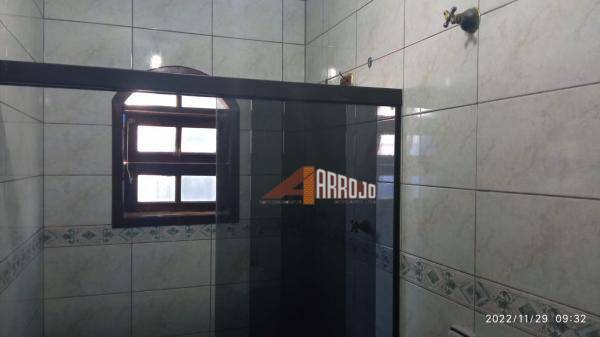 Sobrado à venda com 4 quartos, 300m² - Foto 3