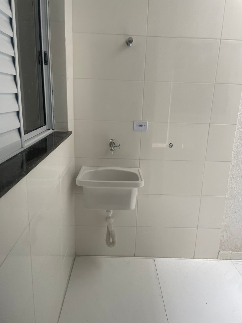 Apartamento à venda com 2 quartos, 40m² - Foto 12