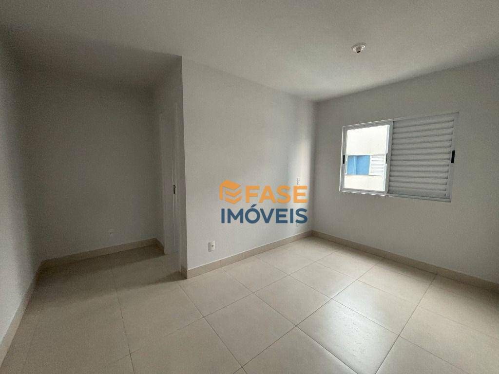 Apartamento à venda com 3 quartos, 79m² - Foto 15