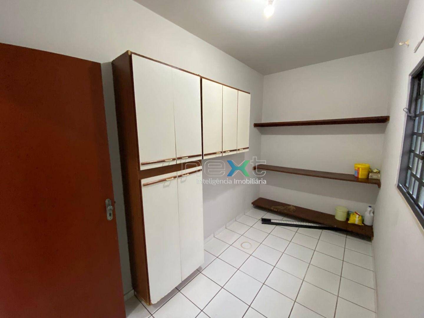 Casa à venda com 2 quartos, 217m² - Foto 8