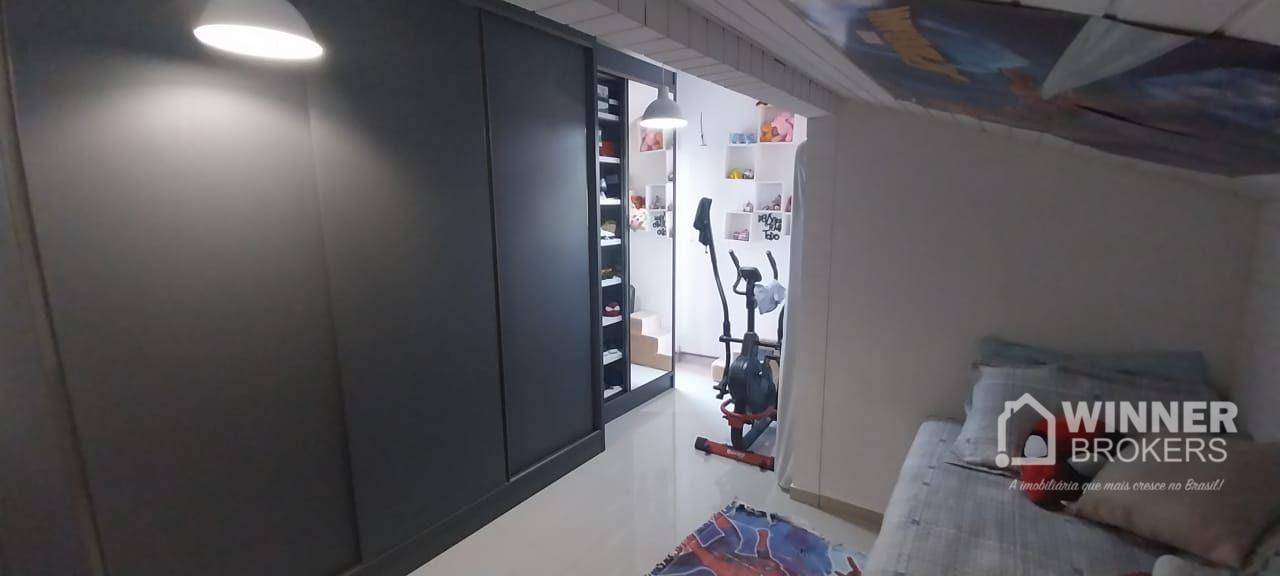 Casa à venda com 4 quartos, 97m² - Foto 15