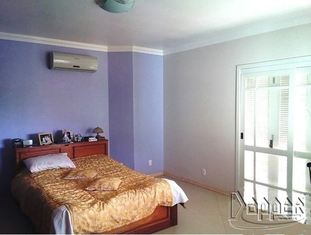 Casa à venda com 4 quartos, 280m² - Foto 10