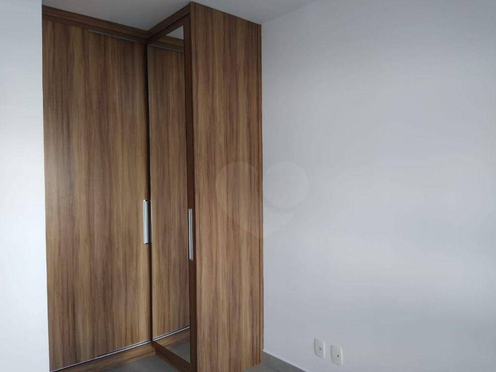 Apartamento à venda com 1 quarto, 38m² - Foto 8