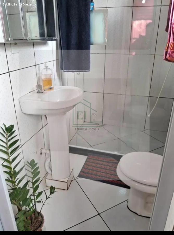 Casa à venda com 2 quartos, 200m² - Foto 13
