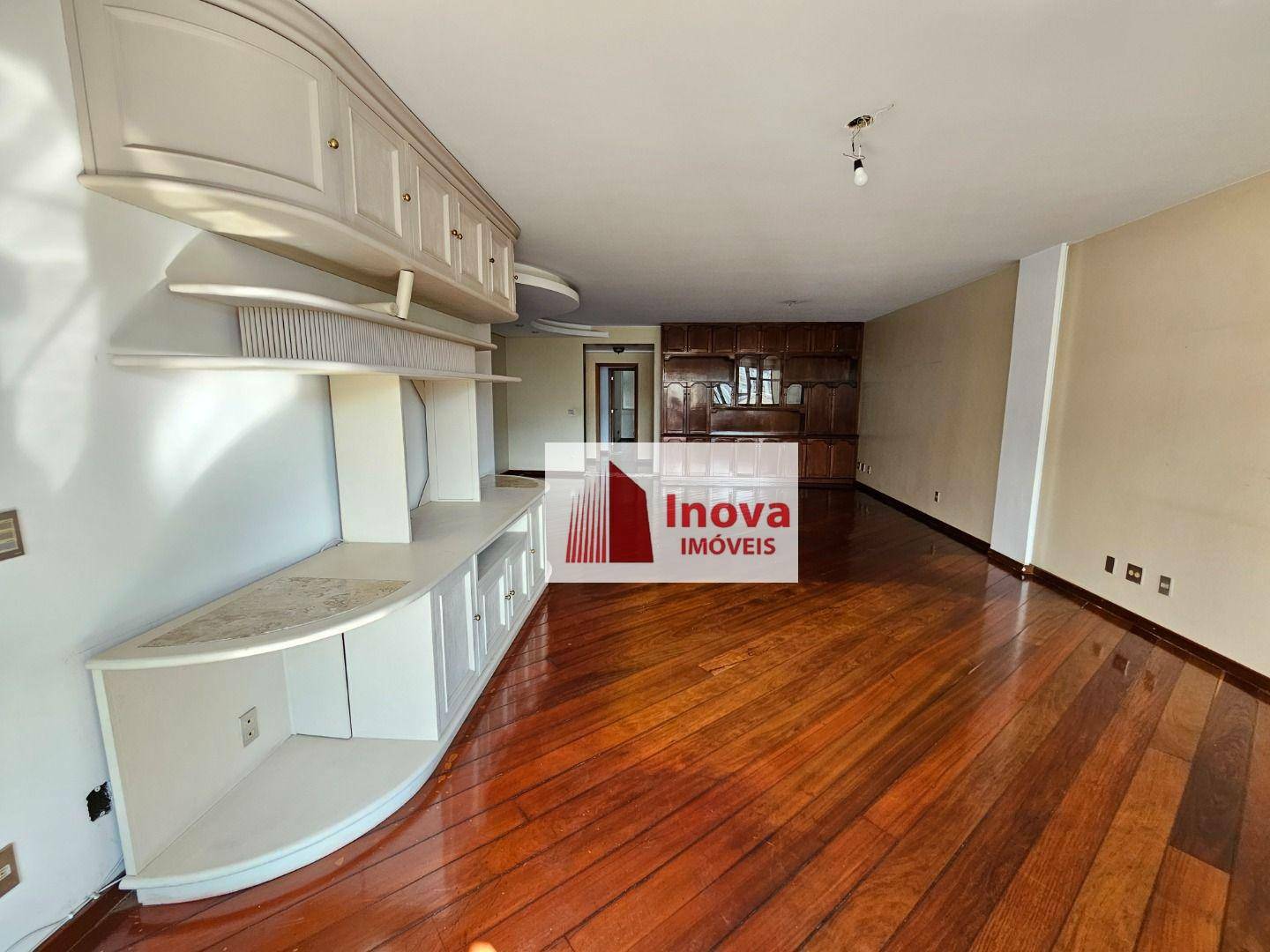 Apartamento à venda com 4 quartos, 290m² - Foto 8