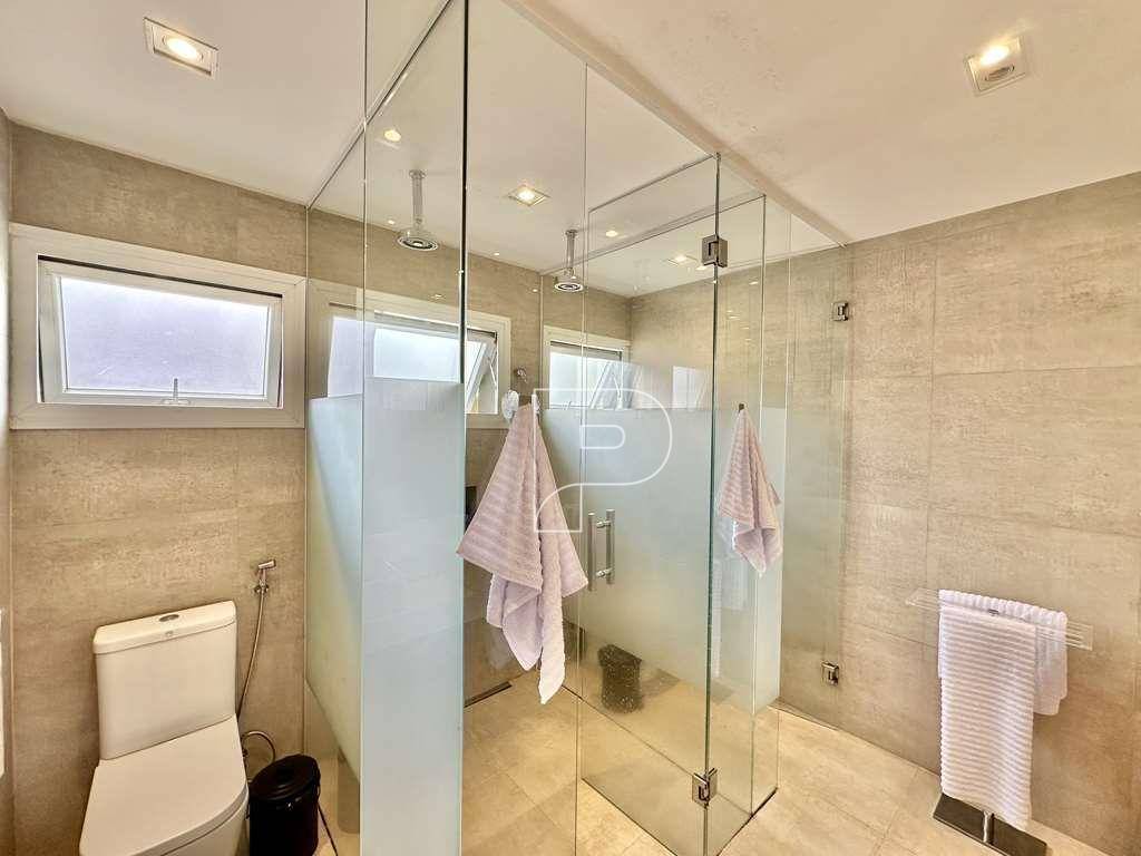 Casa de Condomínio à venda com 4 quartos, 463m² - Foto 26