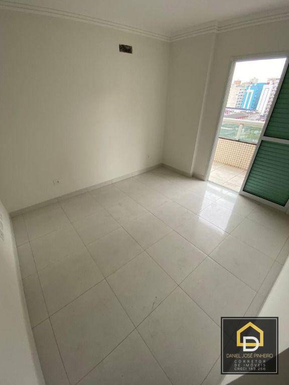 Apartamento à venda com 3 quartos, 122m² - Foto 11