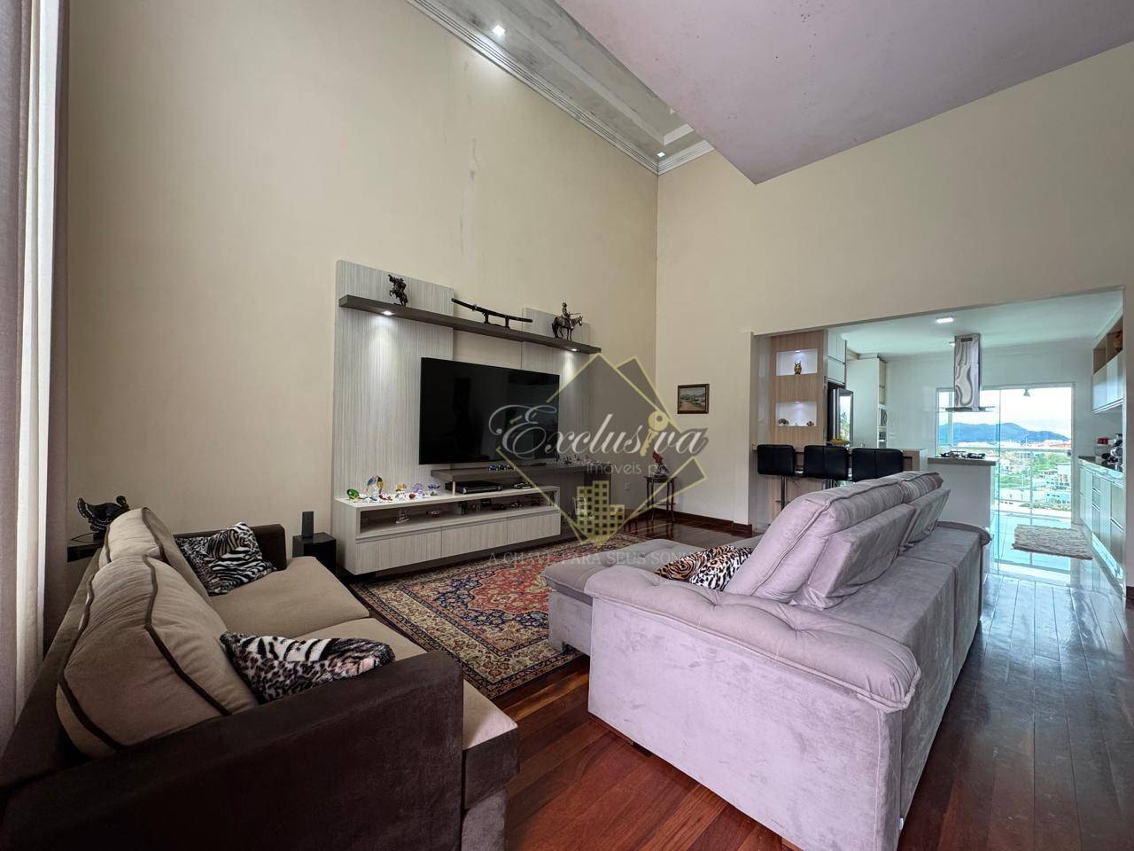 Casa, 3 quartos, 306 m² - Foto 42