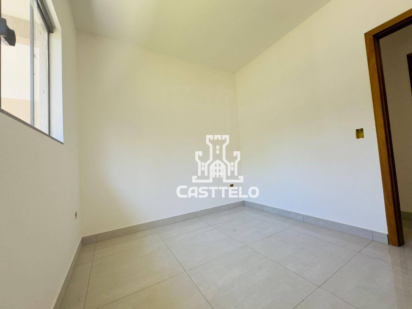 Casa à venda com 3 quartos, 83m² - Foto 14