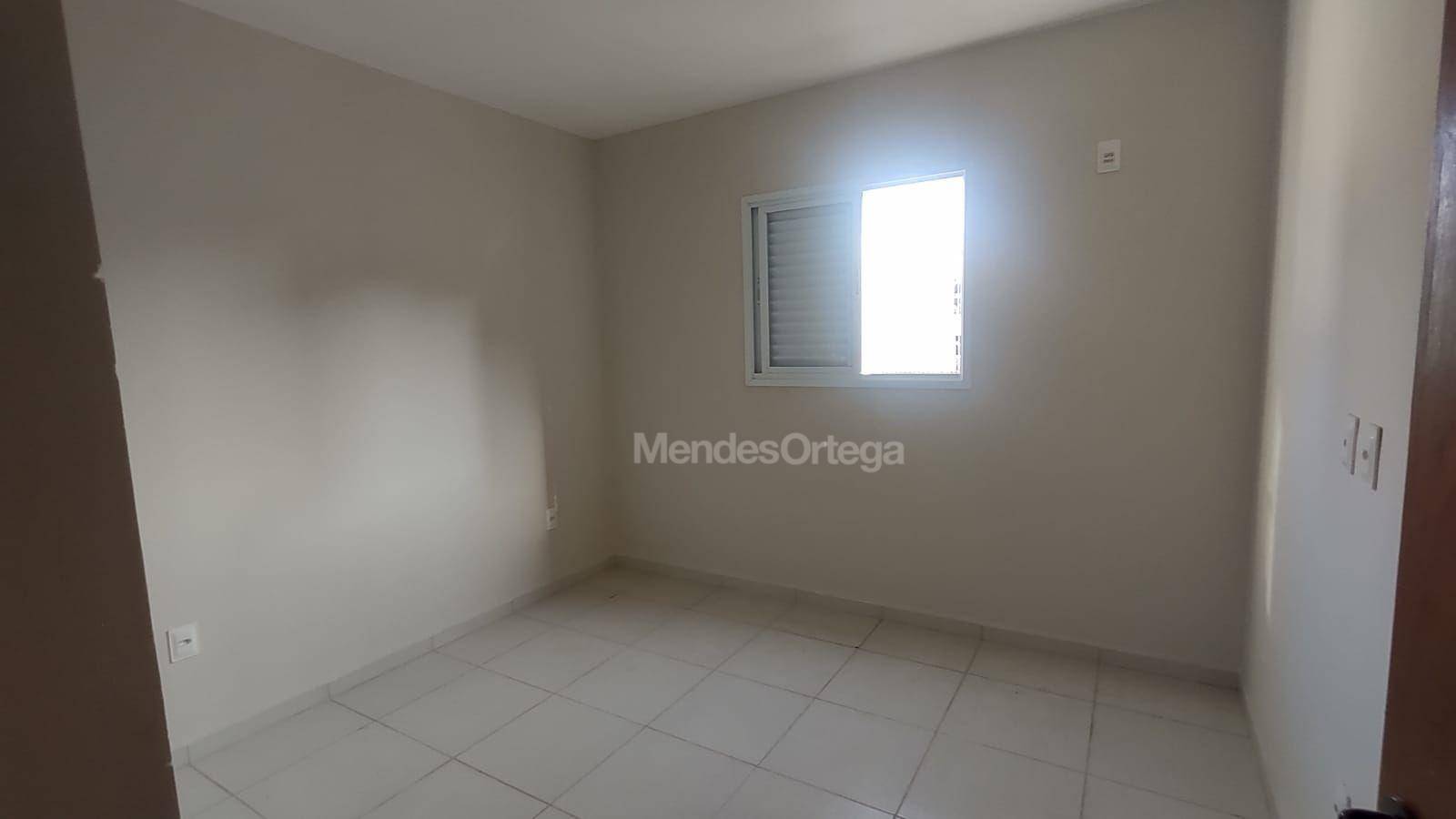 Apartamento à venda com 2 quartos, 56m² - Foto 4