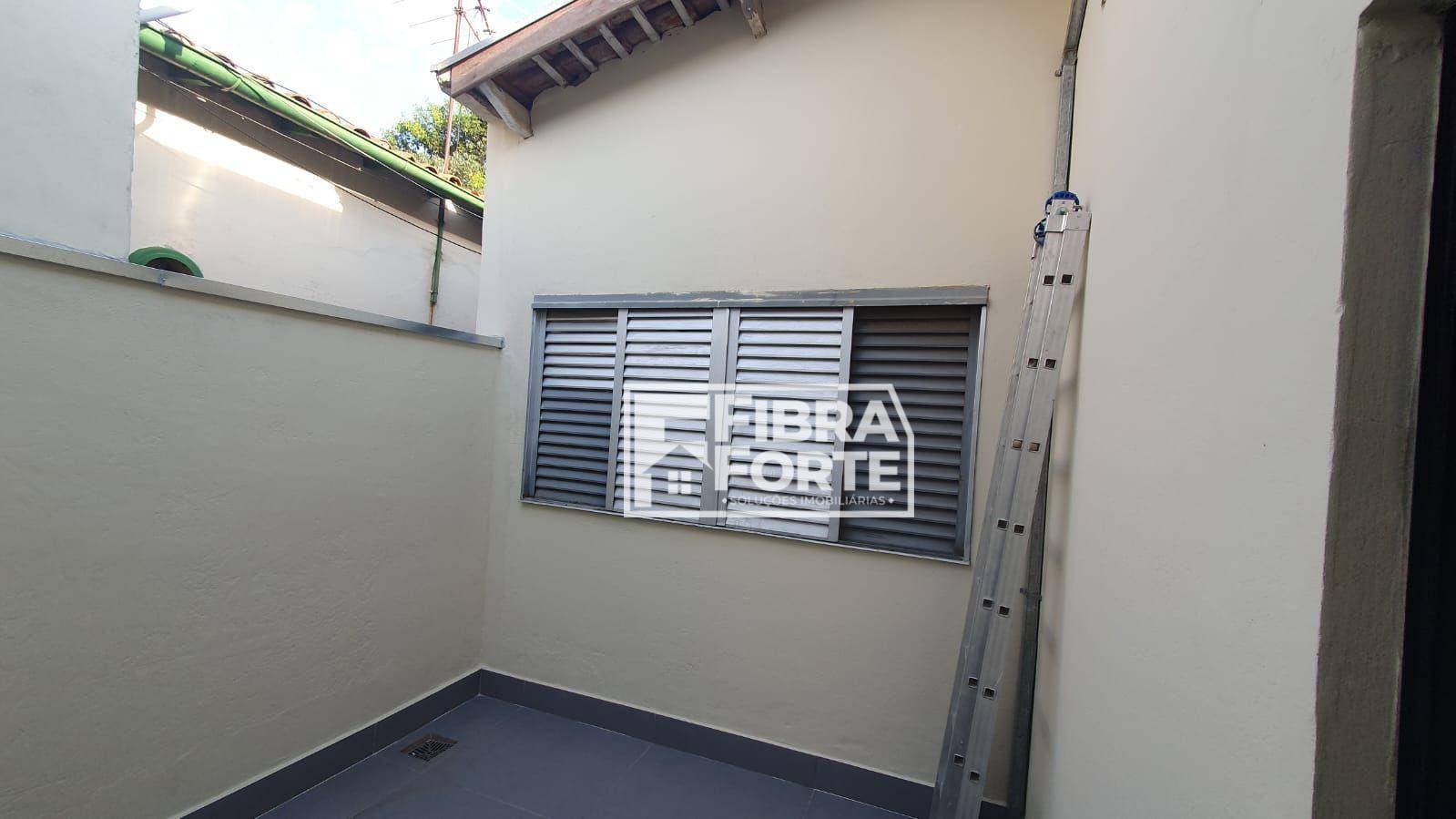 Casa à venda com 3 quartos, 200m² - Foto 20