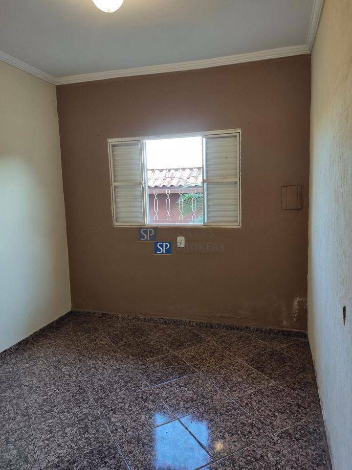 Casa à venda com 4 quartos, 240m² - Foto 10