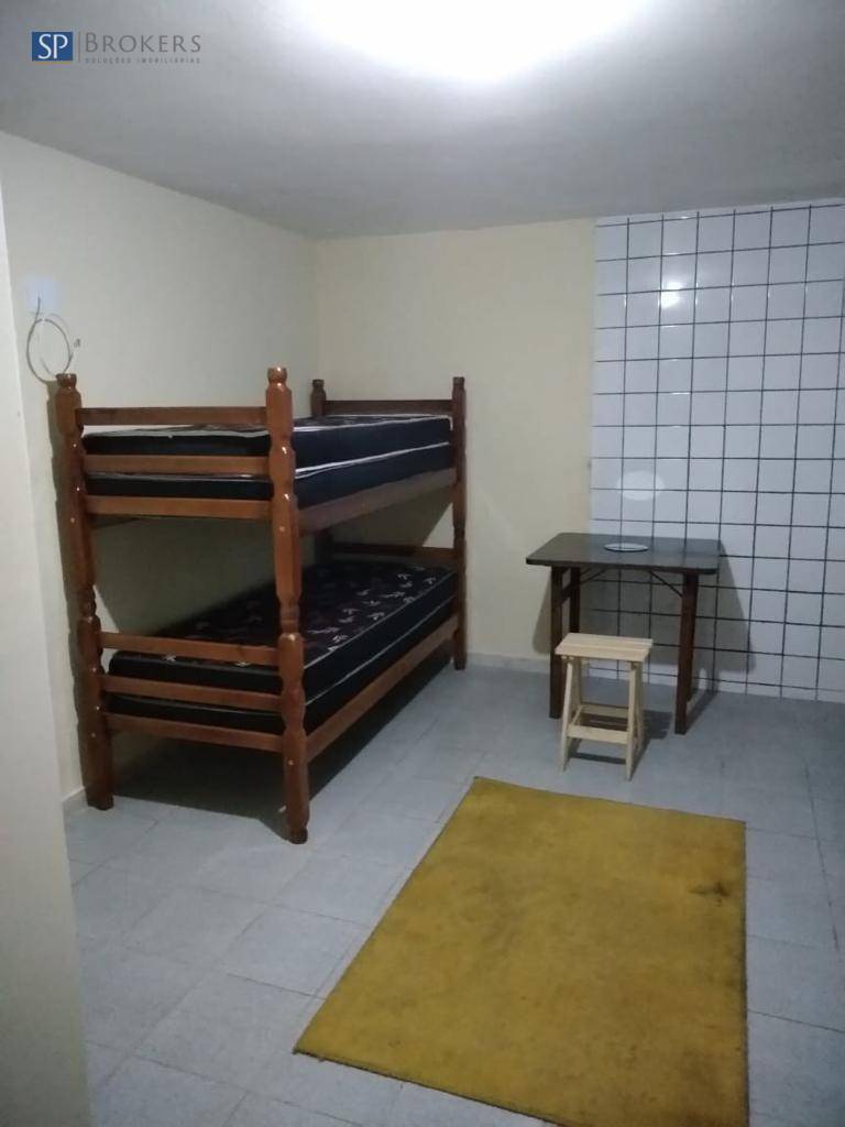 Casa à venda e aluguel com 15 quartos, 260m² - Foto 9