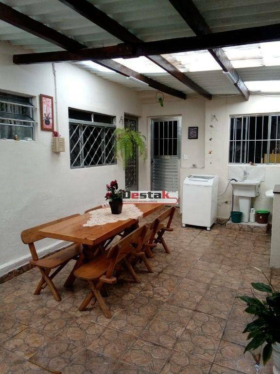 Casa à venda com 2 quartos, 140m² - Foto 18