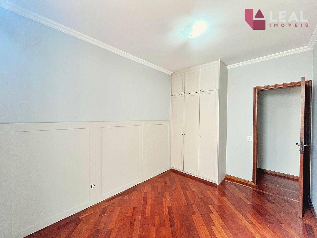 Apartamento à venda com 3 quartos, 223m² - Foto 31