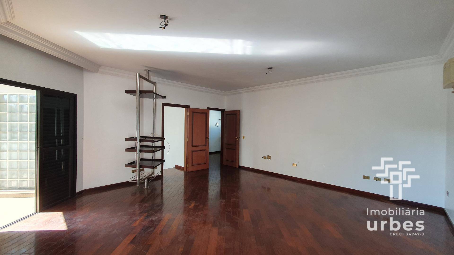 Casa à venda e aluguel com 3 quartos, 472m² - Foto 33