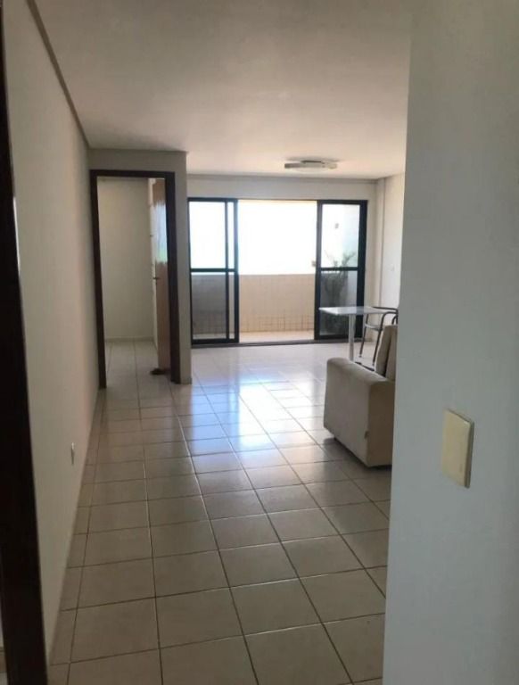 Apartamento para alugar com 3 quartos, 96m² - Foto 9