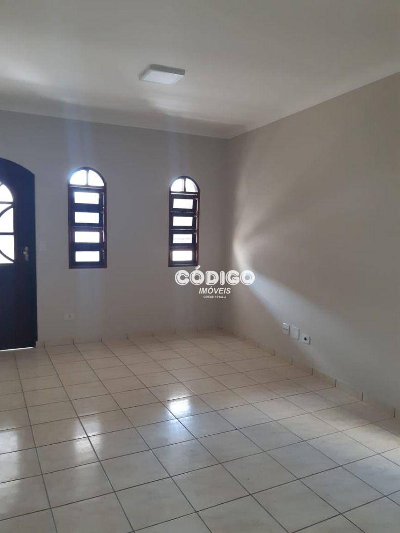 Sobrado à venda com 2 quartos, 180m² - Foto 23