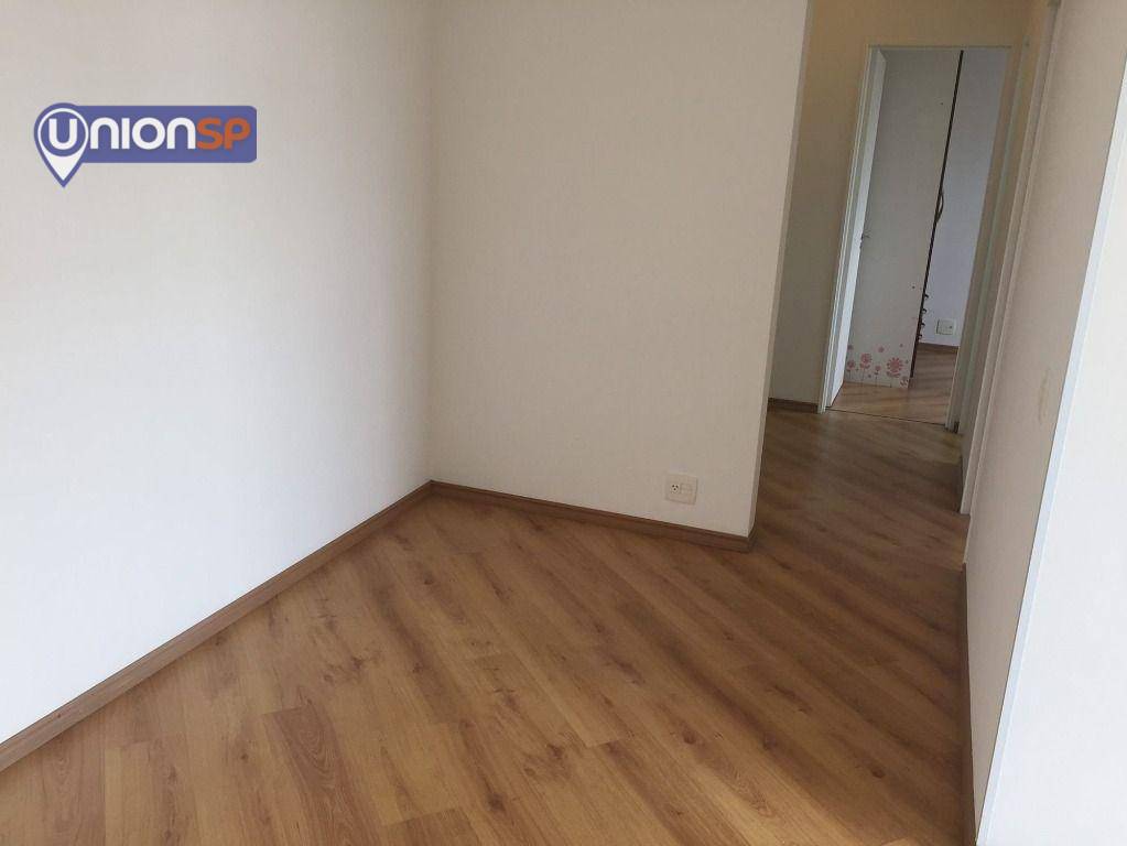 Apartamento à venda com 2 quartos, 55m² - Foto 2