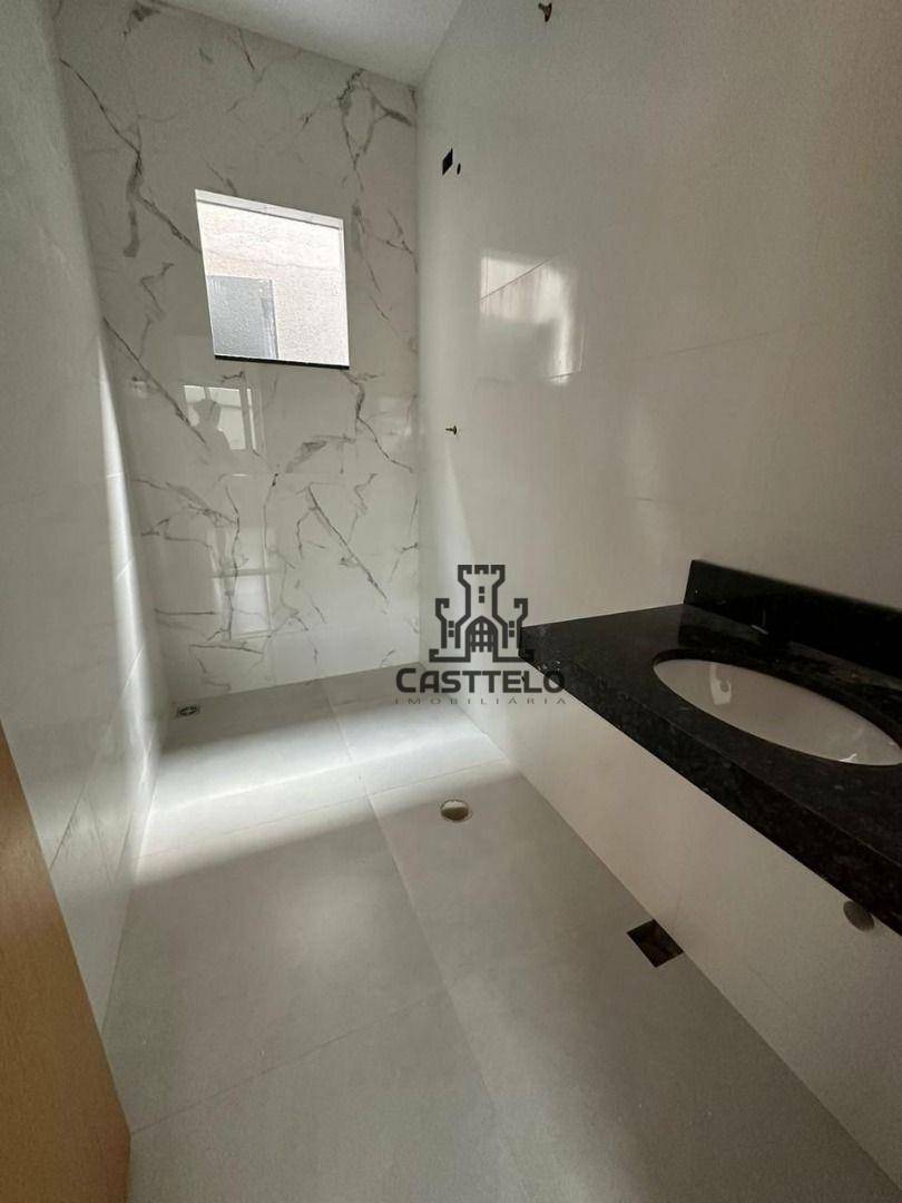 Casa à venda com 2 quartos, 75m² - Foto 10